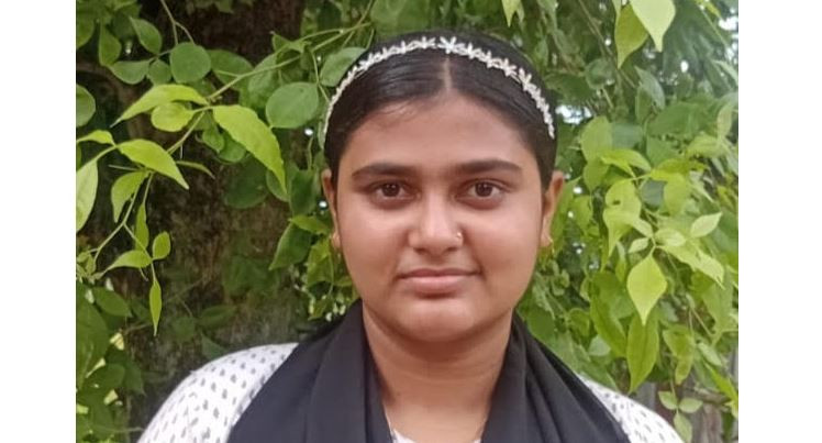মেধাবী অন্নপূর্ণার স্বপ্ন পূরণে বাধা দারিদ্র্য