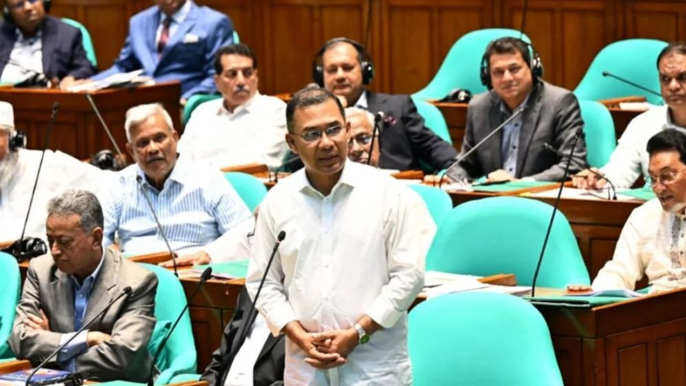 মালয়েশিয়া ও চীন সফরে দেশের মানুষের স্বার্থ রক্ষার চেষ্টা করে...