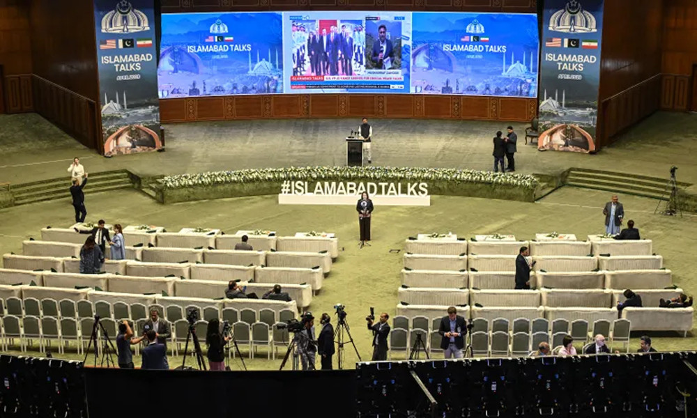 যুক্তরাষ্ট্র-ইরান আলোচনা ক্ষোভ প্রকাশ করে যা বলছেন সাংবাদিকর...