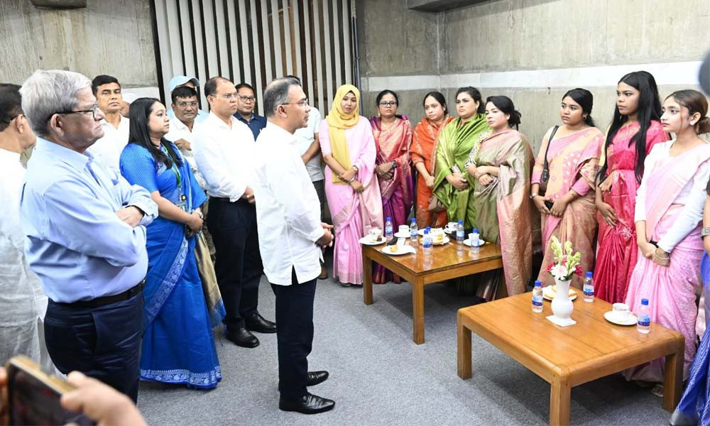 প্রধানমন্ত্রীর সঙ্গে সাক্ষাৎ করলেন গুম ও খুনের শিকার ভুক্তভো...