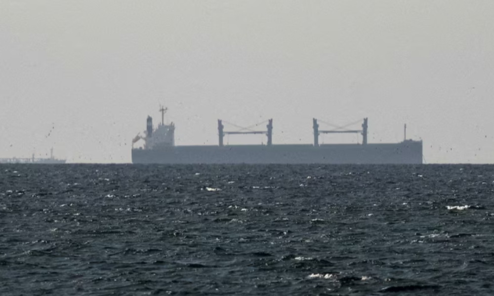 হরমুজে জাহাজ চলাচল সীমিত, নিয়ন্ত্রিত ও শর্তসাপেক্ষ: আবুধাবির...