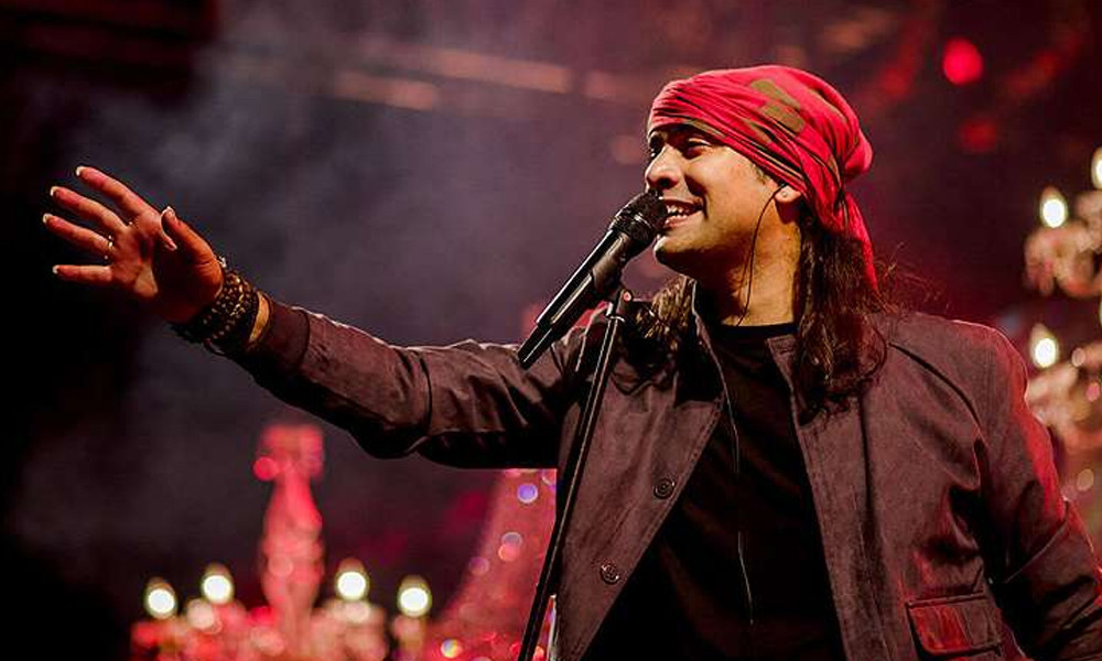 চুপিসারে বিয়ে করলেন সেই জুবিন