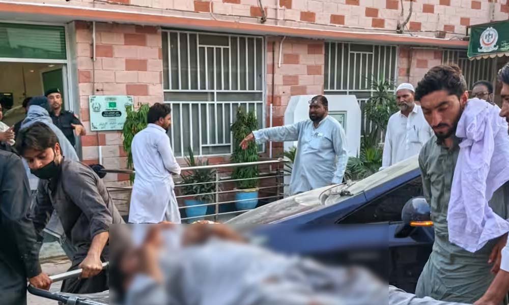 পাকিস্তানে আত্মঘাতী বোমা হামলার পর অ্যাম্বুলেন্সে গুলি, নিহত...