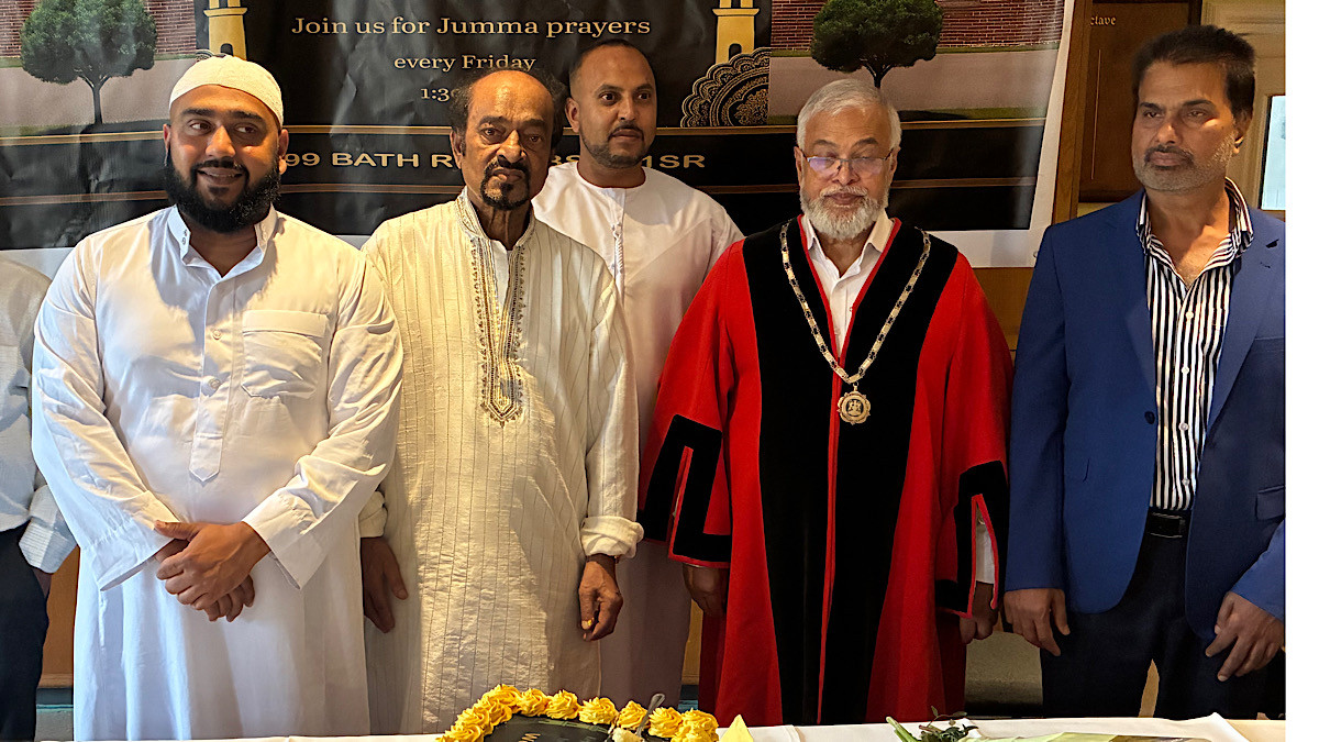 নতুন প্রজন্মকে ইসলামী শিক্ষা প্রদান ও দ্বীনী কার্যক্রম পরিচা...
