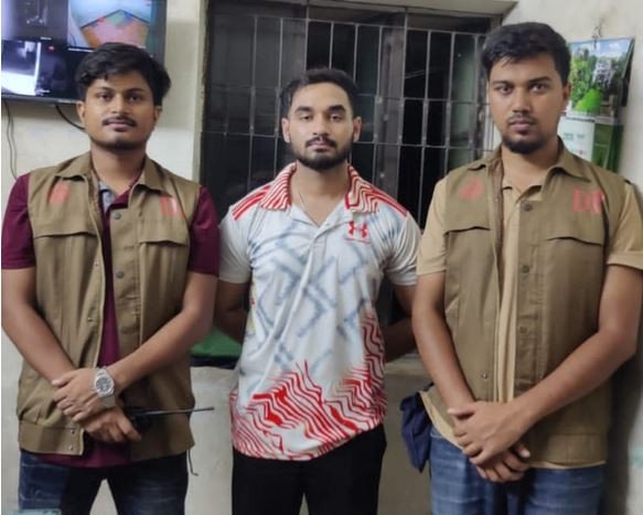 হবিগঞ্জ গোয়েন্দা পুলিশের অভিযানে নবীগঞ্জের আজিজুর গ্রেফতার