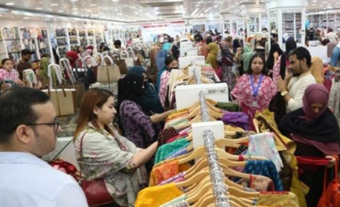 সিলেটে অবশেষে জমে ওঠেছে ঈদের বাজার