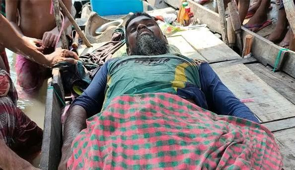 সুন্দরবনে বনরক্ষীদের গুলিতে জেলে নিহতের অভিযোগ কাঁকড়া আহরণে...