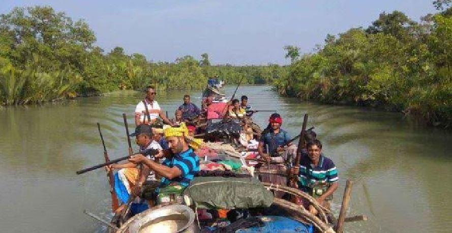 বিশ্ব ঐতিহ্য সুন্দরবনে সাত বনদস্যু বাহিনী দাপিয়ে বেড়াচ্ছে...