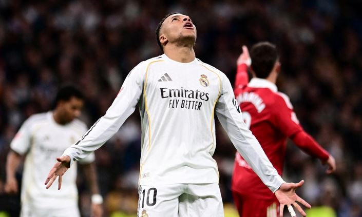 জন্মদিনে রোনালদোর রেকর্ড ছুলেন এমবাপ্পে, সেভিয়াকে হারাল রিয়া...