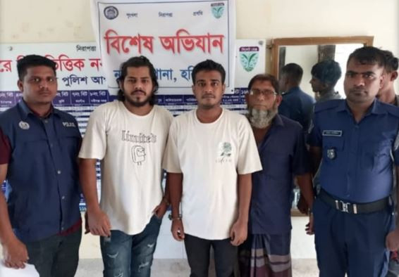 নবীগঞ্জে ডেবিল হান্টের বিশেষ অভিযানে গ্রেফতার ৩