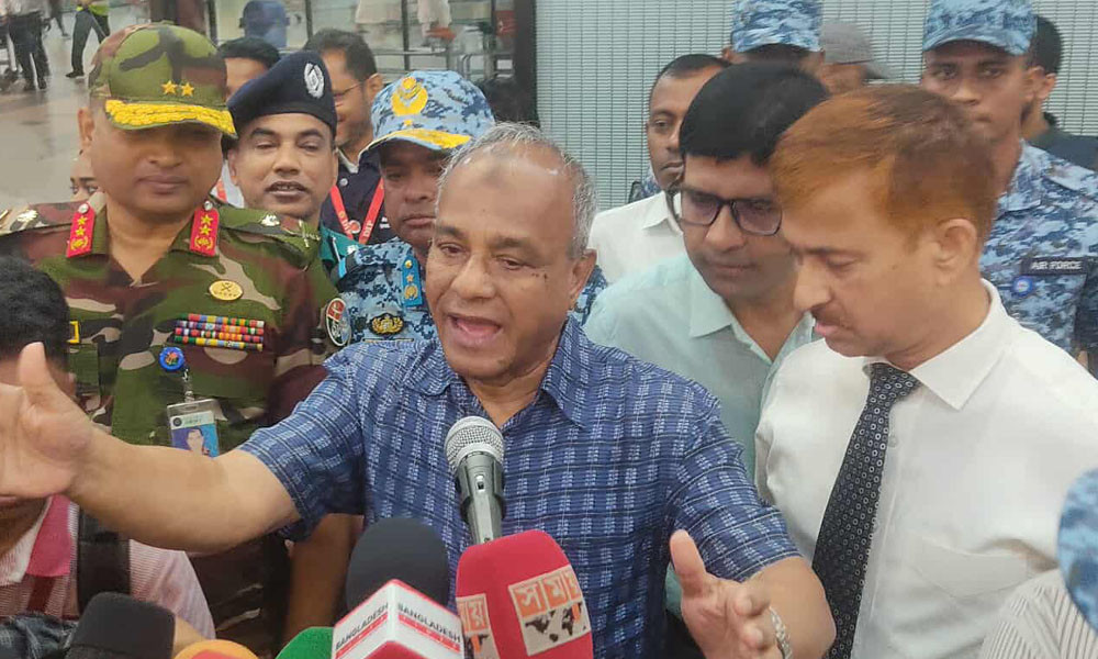 বিমানবন্দরে আগুনের ঘটনা তদন্তে ৪ দেশের বিশেষজ্ঞ টিম আনা হচ্ছ...