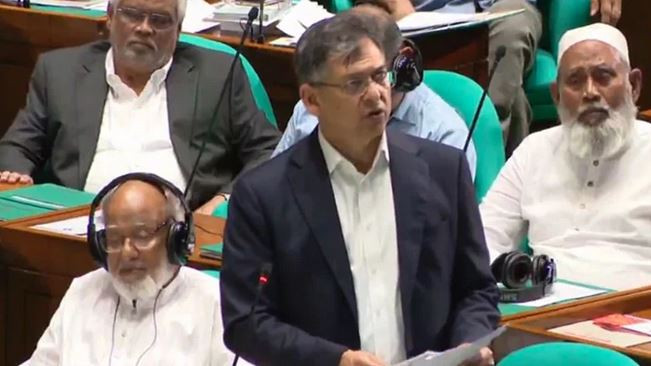 ‘সংস্কারের বাহানায় যদি নির্বাচন না দেয়, তাই আপস করে জুলাই স...