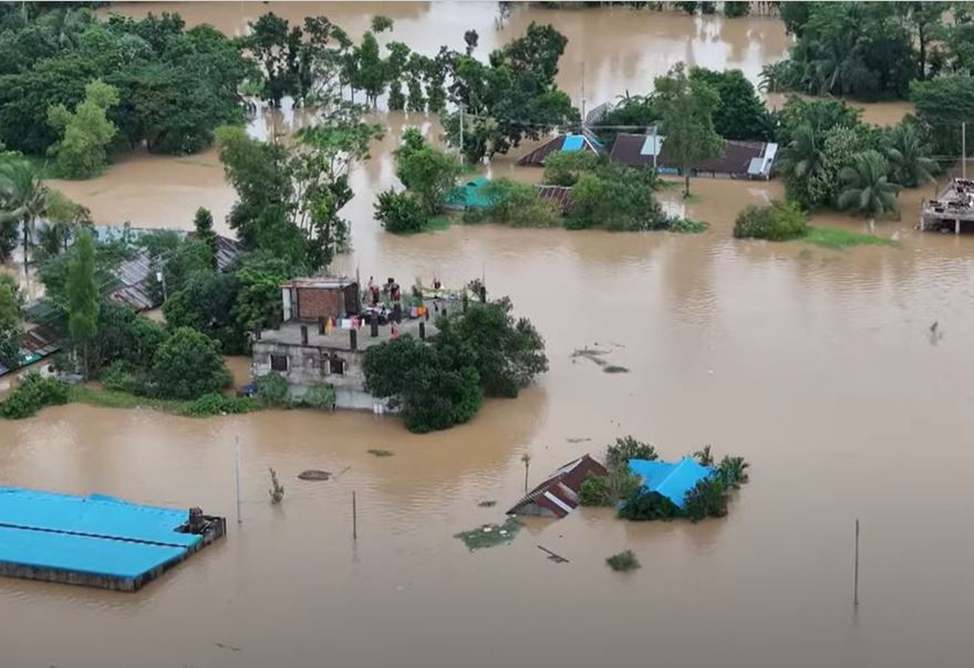 ফের বন্যার আশঙ্কা, ১০ জেলায় সতর্কতা
