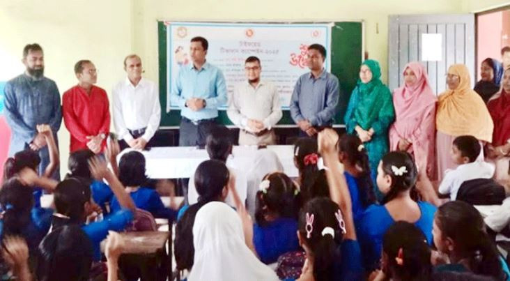 মৌলভীবাজারের কুলাউড়ায় টাইফয়েড টিকাদান ক্যাম্পেইন শুরু