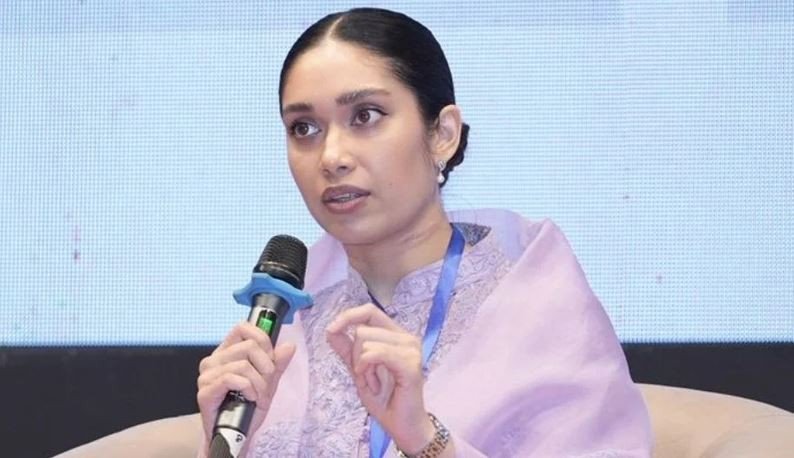 জাইমা রহমানের অর্জনগুলোকে কেবল পারিবারিক পরিচয়ের আড়ালে ফেলে...