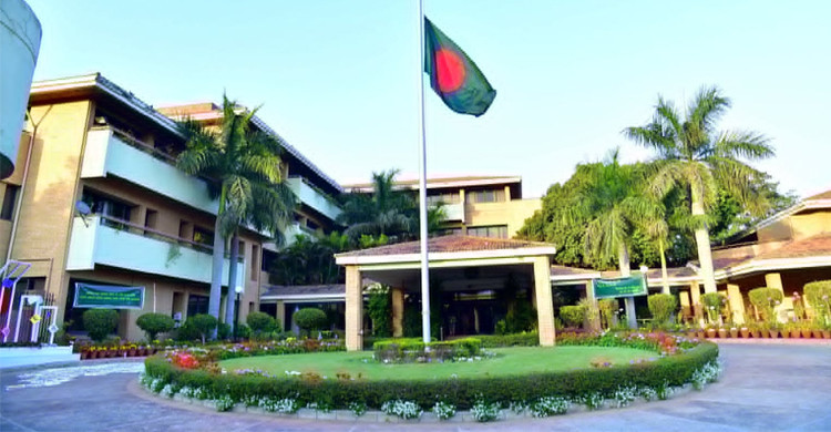 দিল্লিতে বাংলাদেশের হাইকমিশনারের পরিচয়পত্র পেশ অনুষ্ঠান স্থগ...