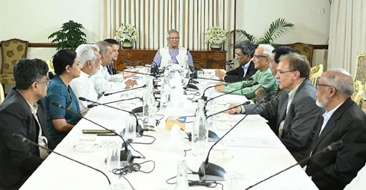 নির্বাচন ও বিচারের মতোই গুরুত্বপূর্ণ জুলাই সনদ: প্রধান উপদেষ...