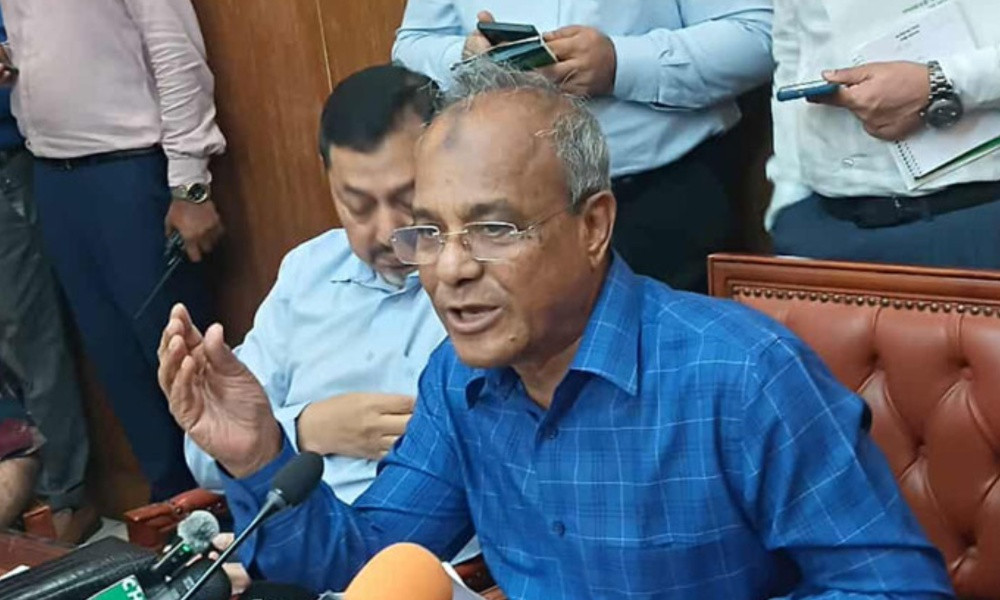 ঢাকার বাইরে মব চলছে, কমাতে কাজ করছে সরকার : স্বরাষ্ট্র উপদেষ...