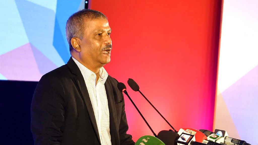 আপনারা কি ওষুধ কোম্পানির দালাল— চিকিৎসকদের উদ্দেশে আসিফ নজরু...