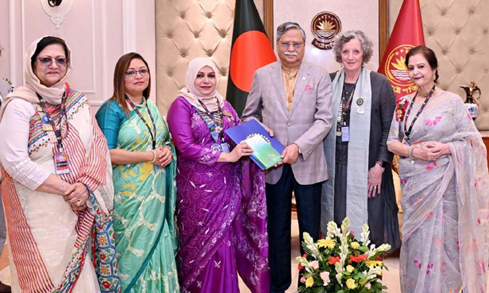 রাষ্ট্রপতির সঙ্গে আন্তর্জাতিক নারী সংগঠন প্রধানের সৌজন্য সাক...