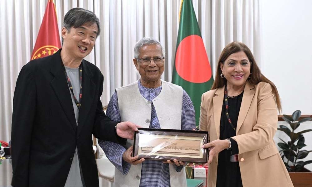 সারা দেশে ক্যান্সার নিয়ে সচেতনতা বাড়ানোর আহ্বান প্রধান উপদেষ...