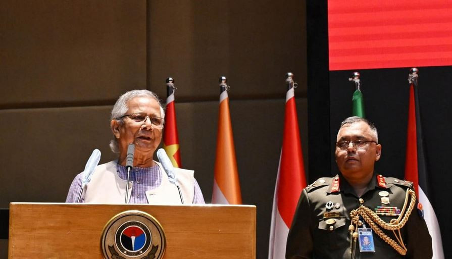 নির্বাচন শান্তিপূর্ণ করতে সামরিক বাহিনী-পুলিশের সহায়তা চান ড...