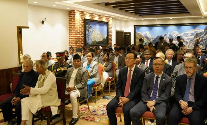 নেপালে অন্তর্বর্তী সরকারপ্রধানের শপথ অনুষ্ঠানে ছিলেন বাংলাদে...