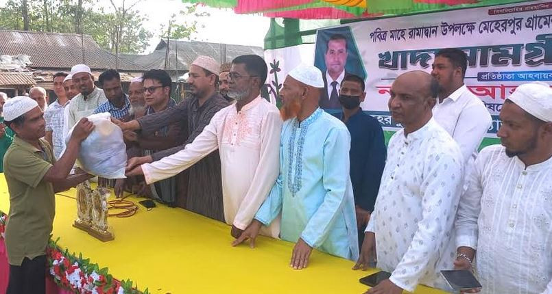 গোলাপগঞ্জে অর্ধশতাধিক গরীব ও দুস্থ্য  পরিবারের মধ্যে খাদ্য স...