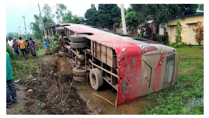 হবিগঞ্জে প্রাণ রক্ষা পেল ৪০ জনের