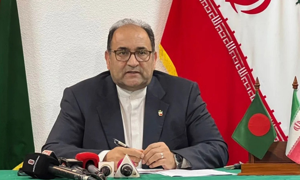 আটকে পড়া বাংলাদেশি জাহাজ দ্রুতই হরমুজ পার হতে পারবে : ইরানি...