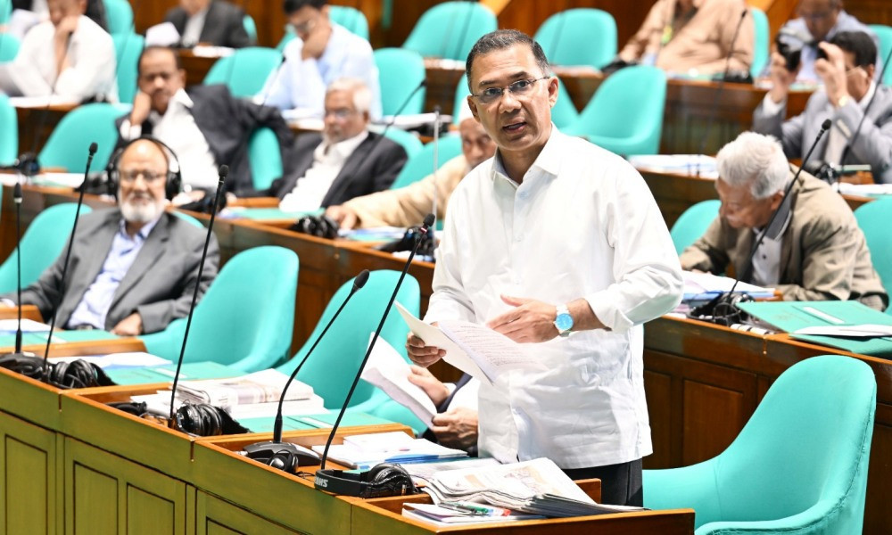 এই চেয়ারে বসলে প্রতি মুহূর্তে অনুভব করি ‘তপ্ত হিট’ আসছে : প্...