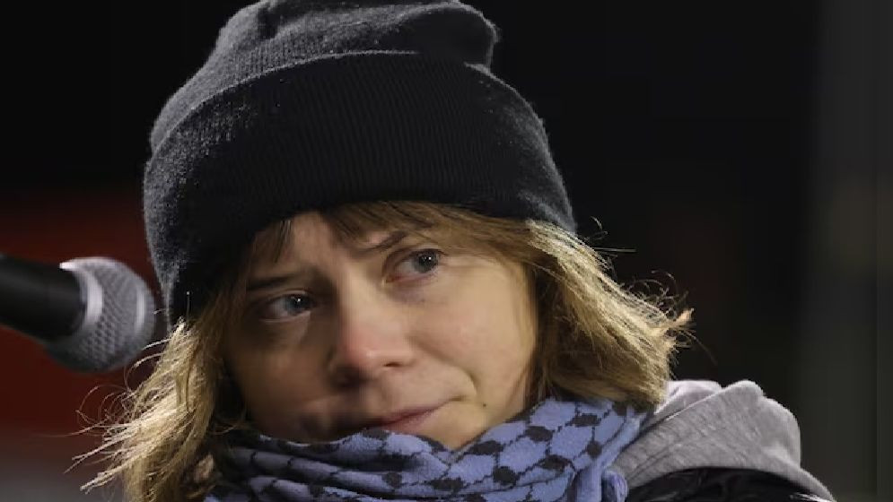 লন্ডনে গ্রেফতার গ্রেটা থুনবার্গ