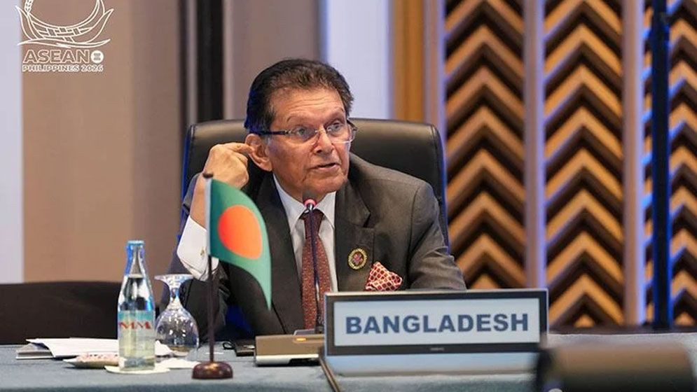 আন্তঃদেশীয় হুমকি মোকাবিলায় আসিয়ানের সঙ্গে ঘনিষ্ঠভাবে কাজ করব...