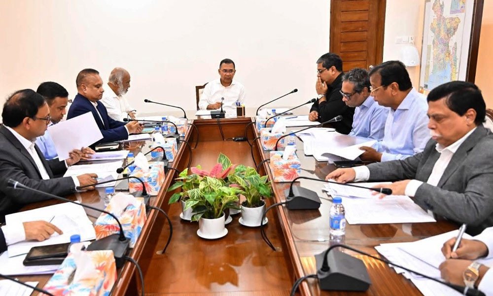 ডেঙ্গু প্রতিরোধে দেশজুড়ে পরিচ্ছন্নতা কার্যক্রম জোরদারের নির্...