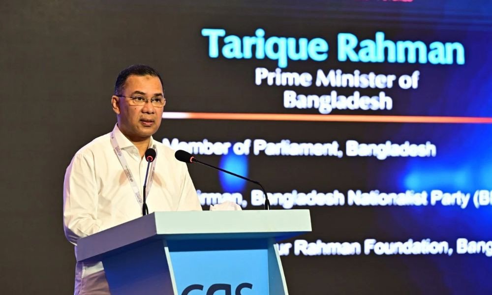 জনগণকে দেওয়া প্রতিশ্রুতি বাস্তবায়নের পথে এগিয়ে যাচ্ছে সরকার...