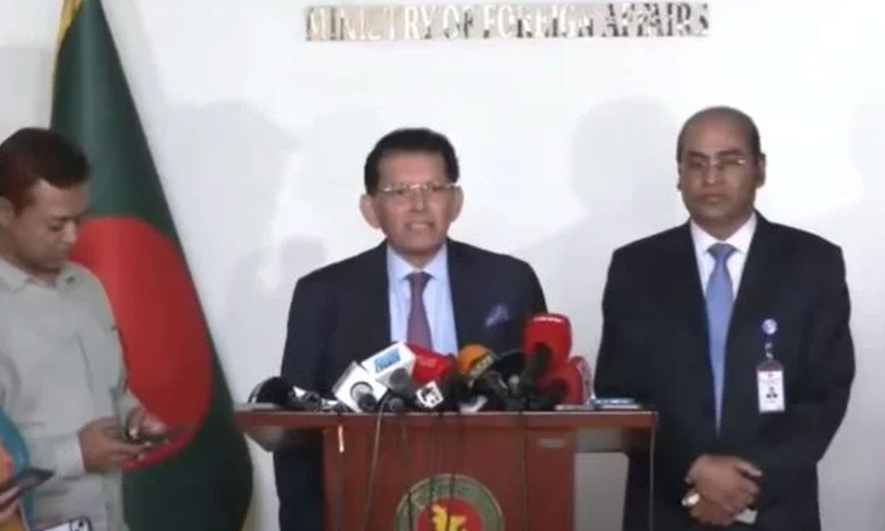 পররাষ্ট্রমন্ত্রীর সঙ্গে উপসাগরীয় ৩ দেশের মন্ত্রীর ফোনালাপ