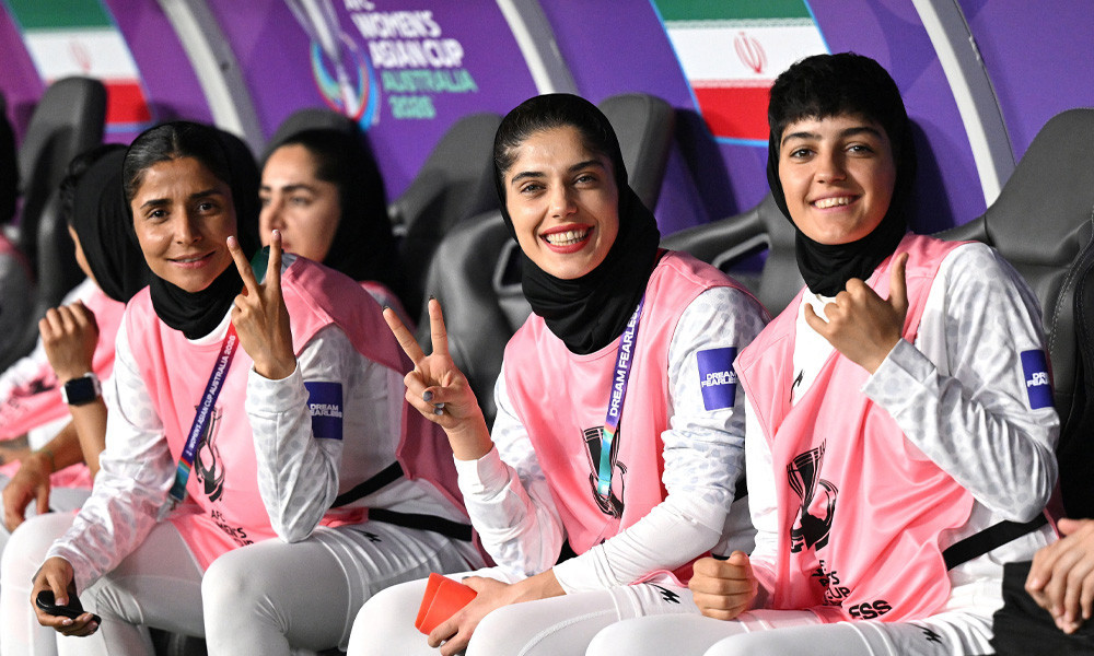 অস্ট্রেলিয়ায় আশ্রয় চাওয়া ৭ ইরানি ফুটবলারের একজন দেশে ফিরতে চ...