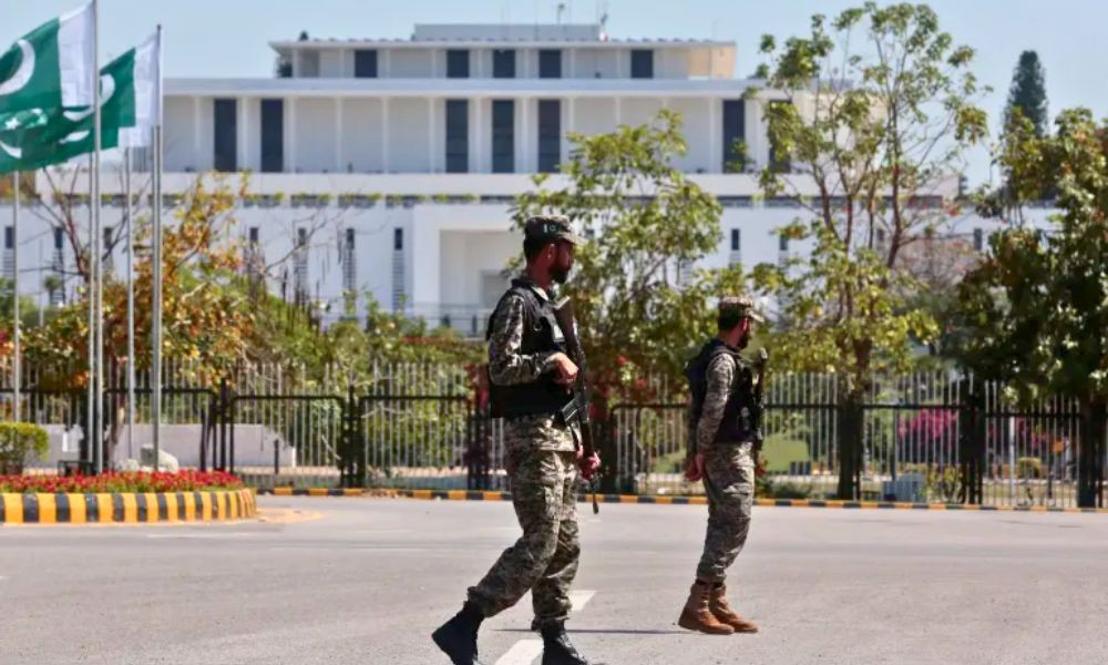 পাকিস্তানে যুক্তরাষ্ট্র-ইরান যুদ্ধবিরতি আলোচনা ঘিরে উত্তেজনা