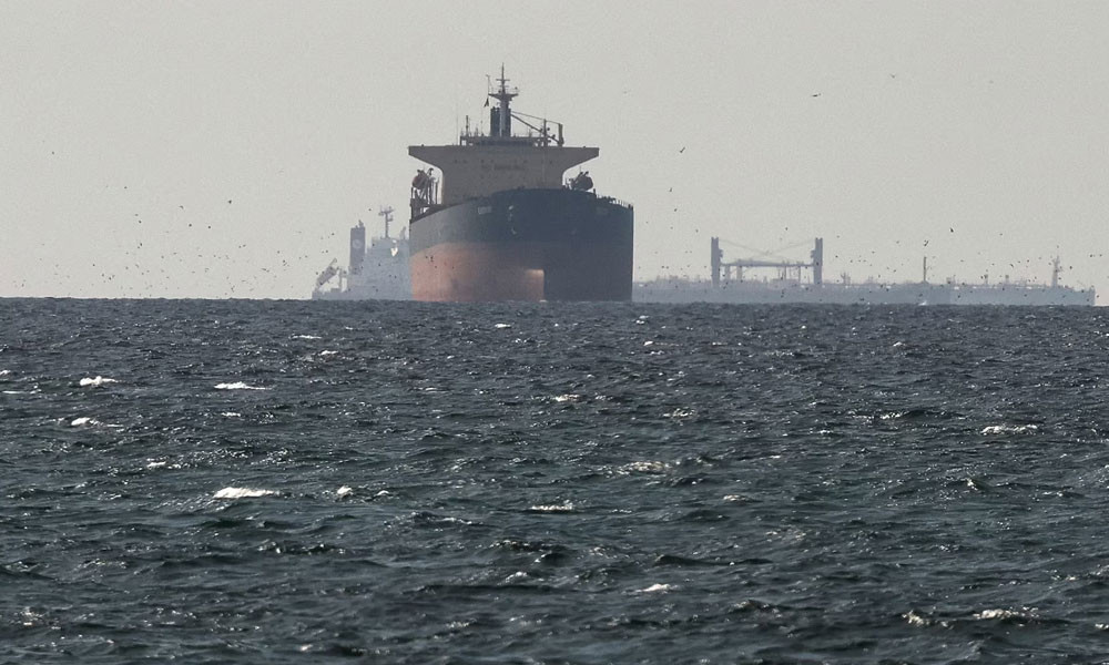 হরমুজ প্রণালী দিয়ে নিরাপদ যাতায়াত নিশ্চিত প্রস্তুত ৬ দেশ