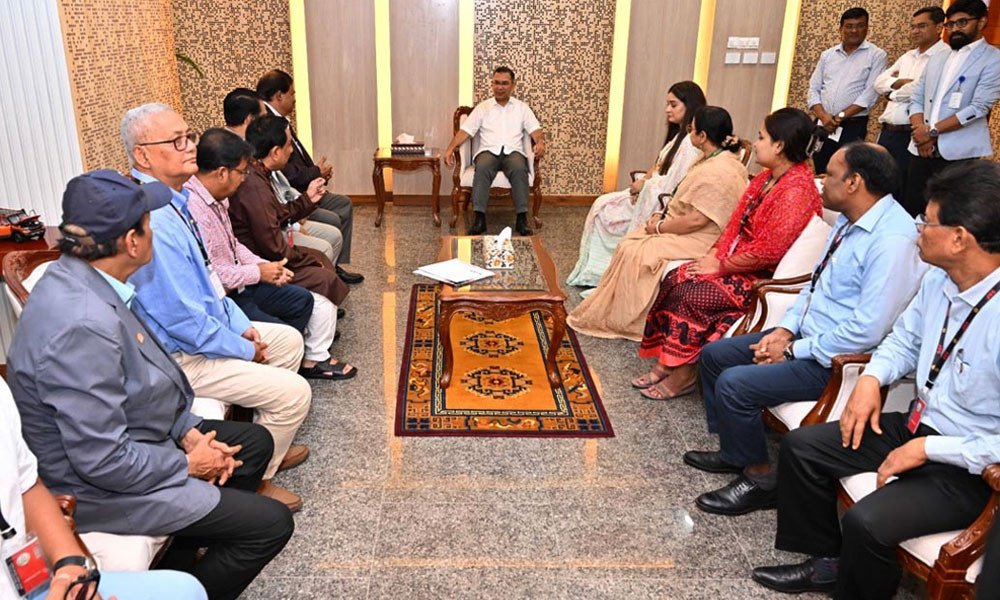 ধর্ম-বর্ণ নির্বিশেষে প্রতিটি নাগরিকের কল্যাণে কাজ করছে সরকার...