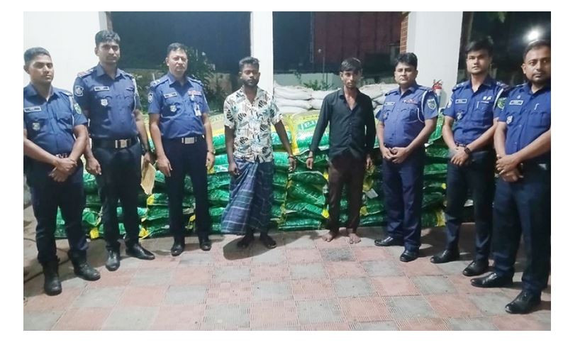 মৌলভীবাজারে হাইওয়ে পুলিশের অভিযানে ২৮ লাখ টাকার চো রা ই পণ্য...