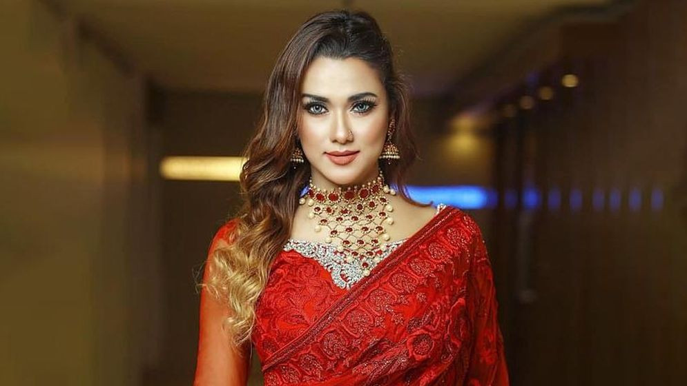 নায়িকা ববির বাসায় চুরির ঘটনায় গ্রেফতার ২, উদ্ধার ৪ ভরি স্বর্...